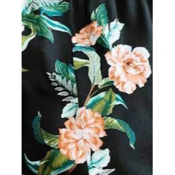 2/$30 Torrid Size 1 Black & Floral Sleeveless Dress - Picture 8 of 16
